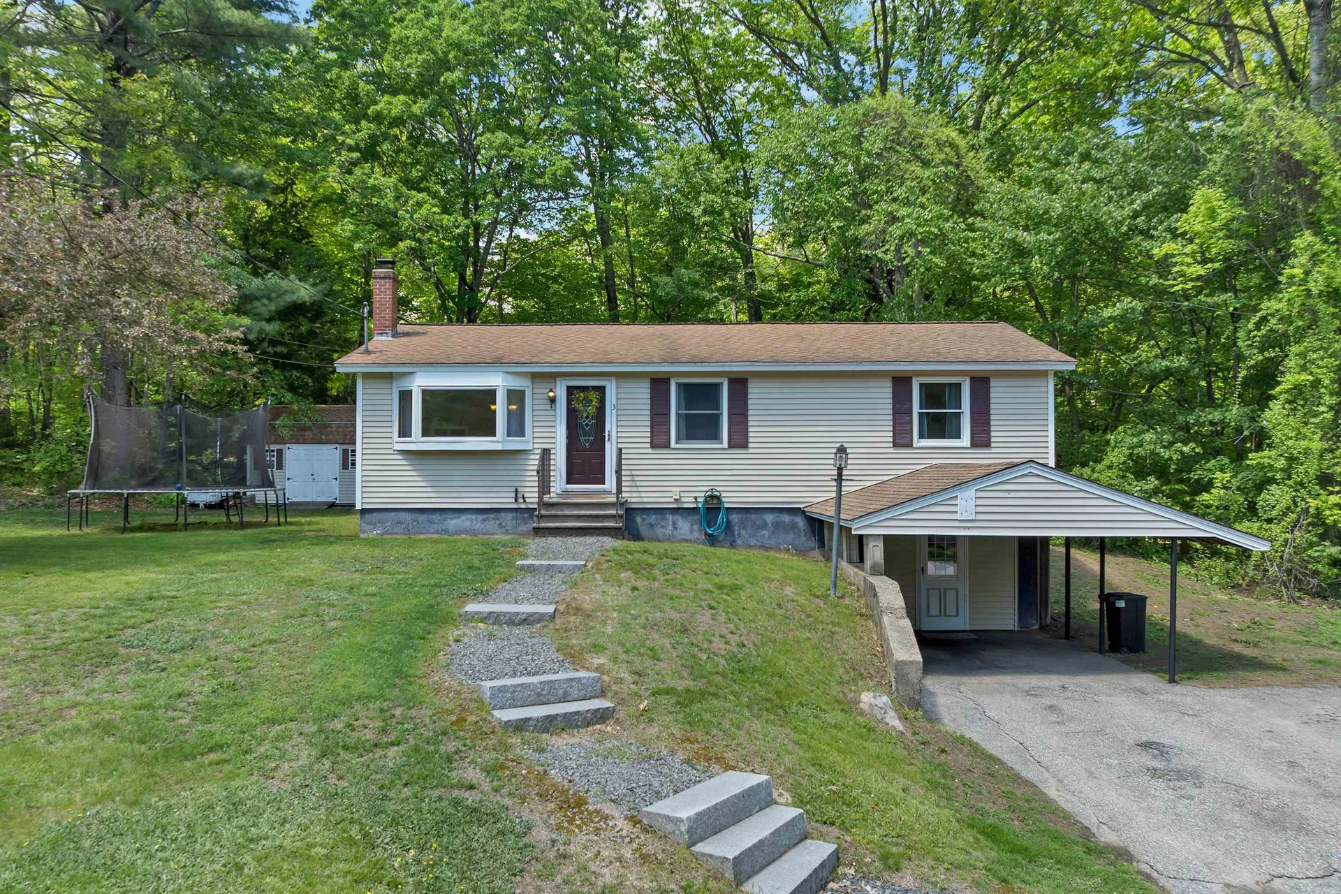 3 Forest Lane Boscawen NH 03303