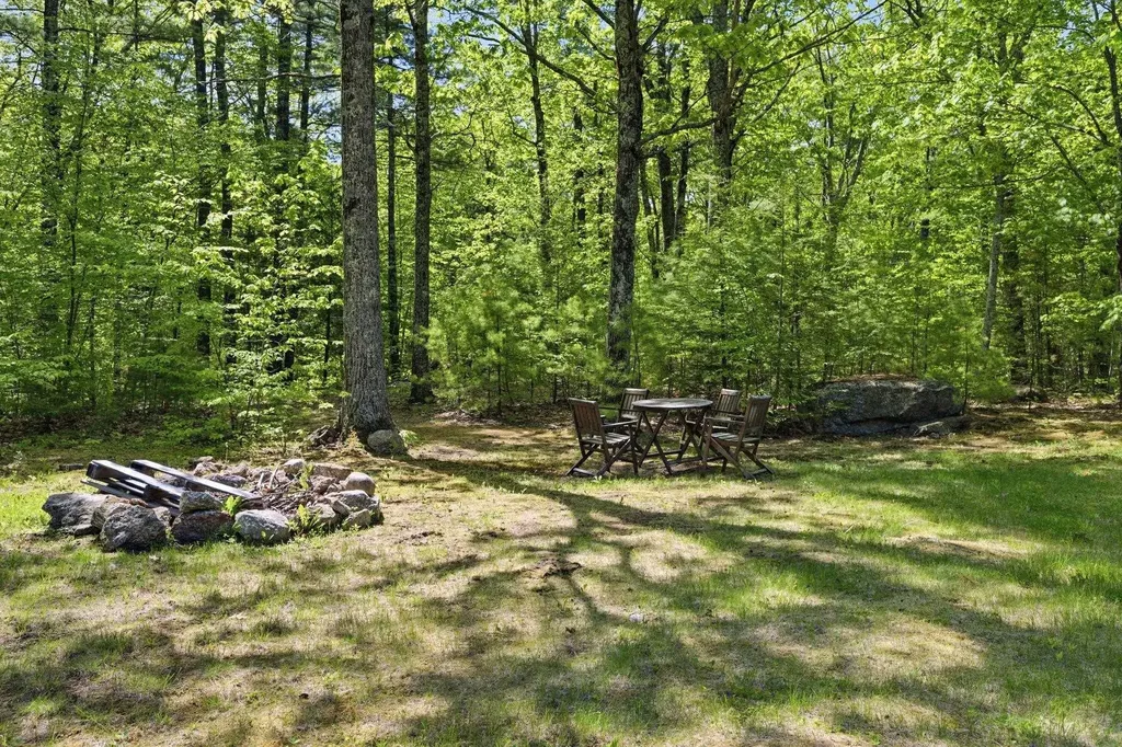 549 Barnard Hill Road Weare NH 03281