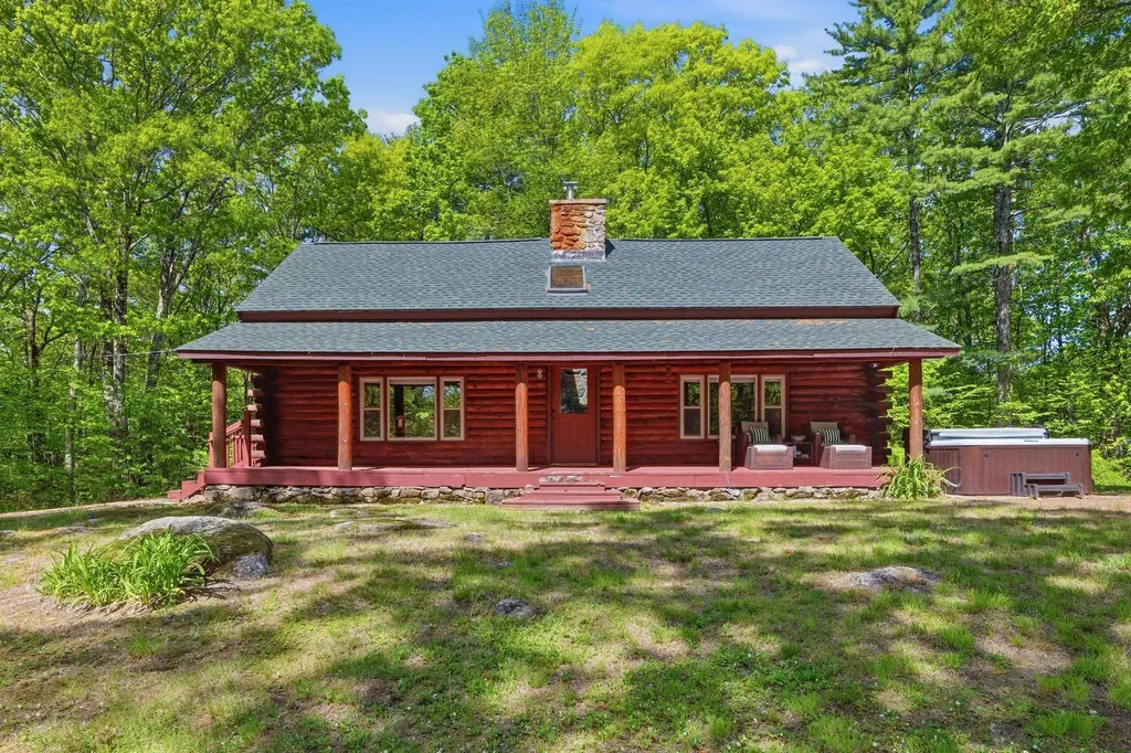 549 Barnard Hill Road Weare NH 03281