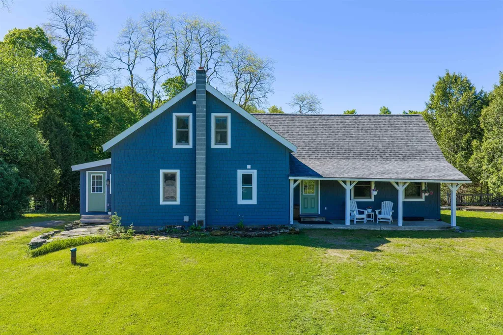 1447 Joyal Road Bakersfield VT 05450