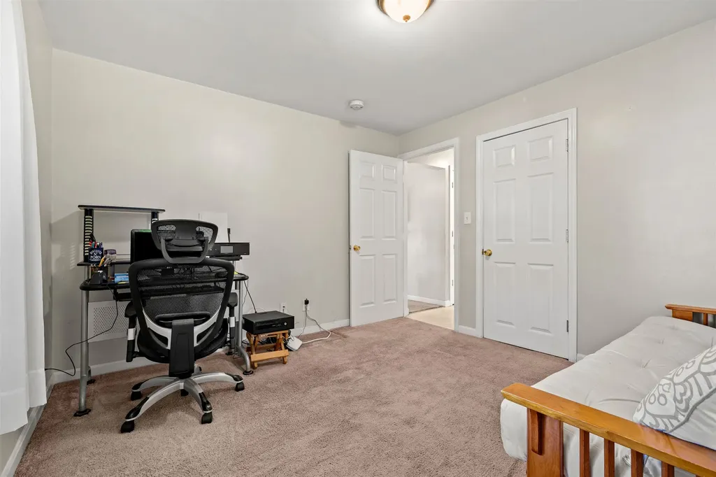 267 Cilley Road Manchester NH 03103