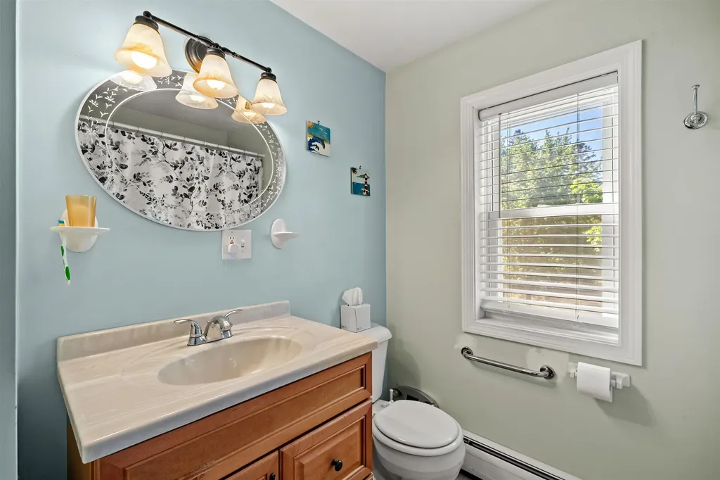 267 Cilley Road Manchester NH 03103