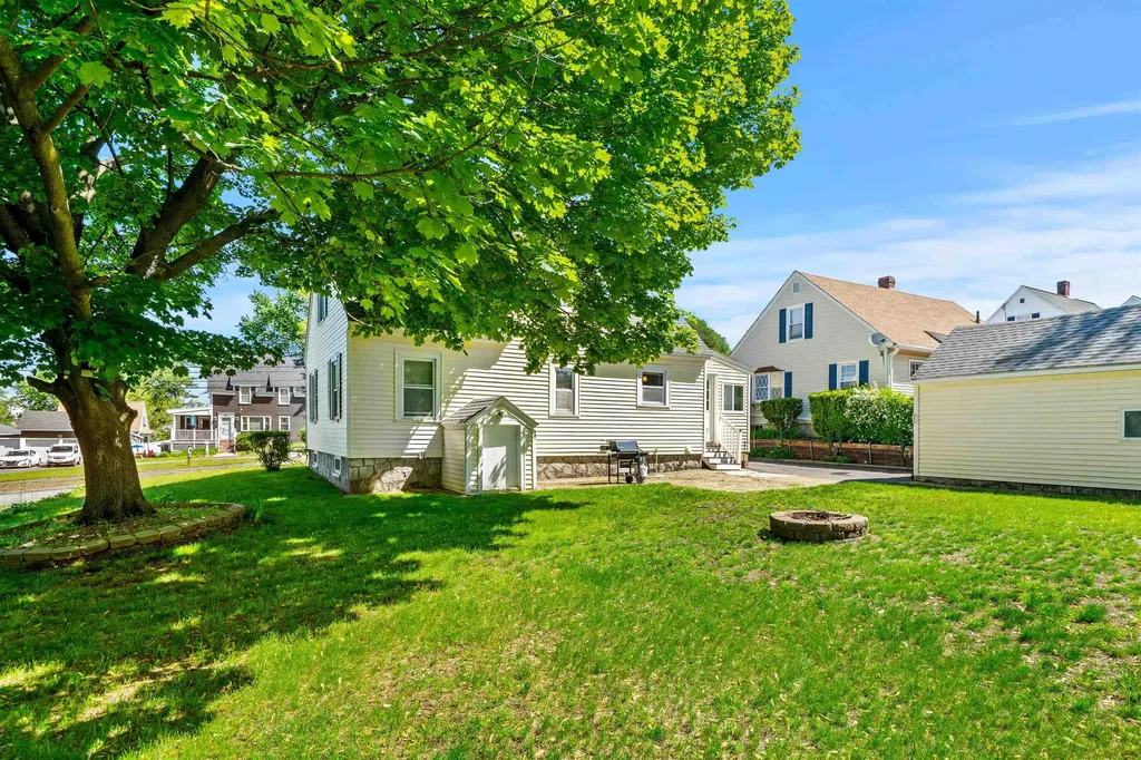 267 Cilley Road Manchester NH 03103