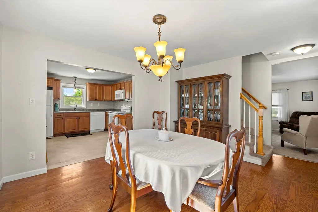 267 Cilley Road Manchester NH 03103