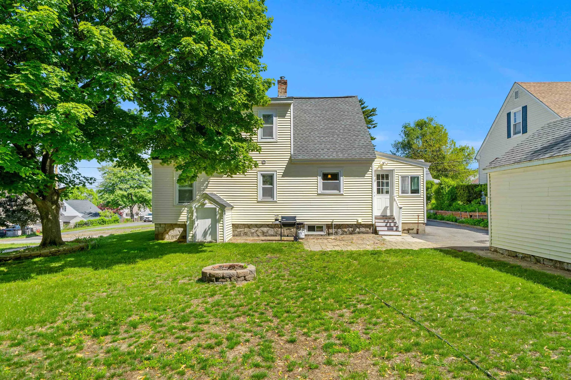267 Cilley Road Manchester NH 03103