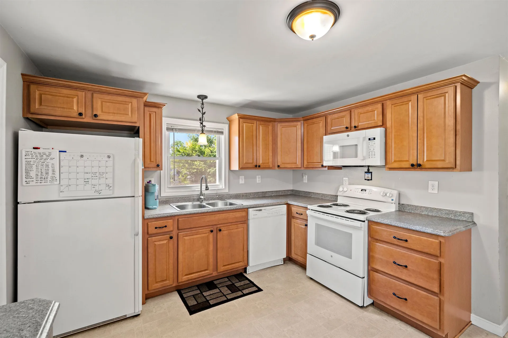 267 Cilley Road Manchester NH 03103