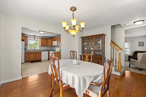 267 Cilley Road Manchester NH 03103