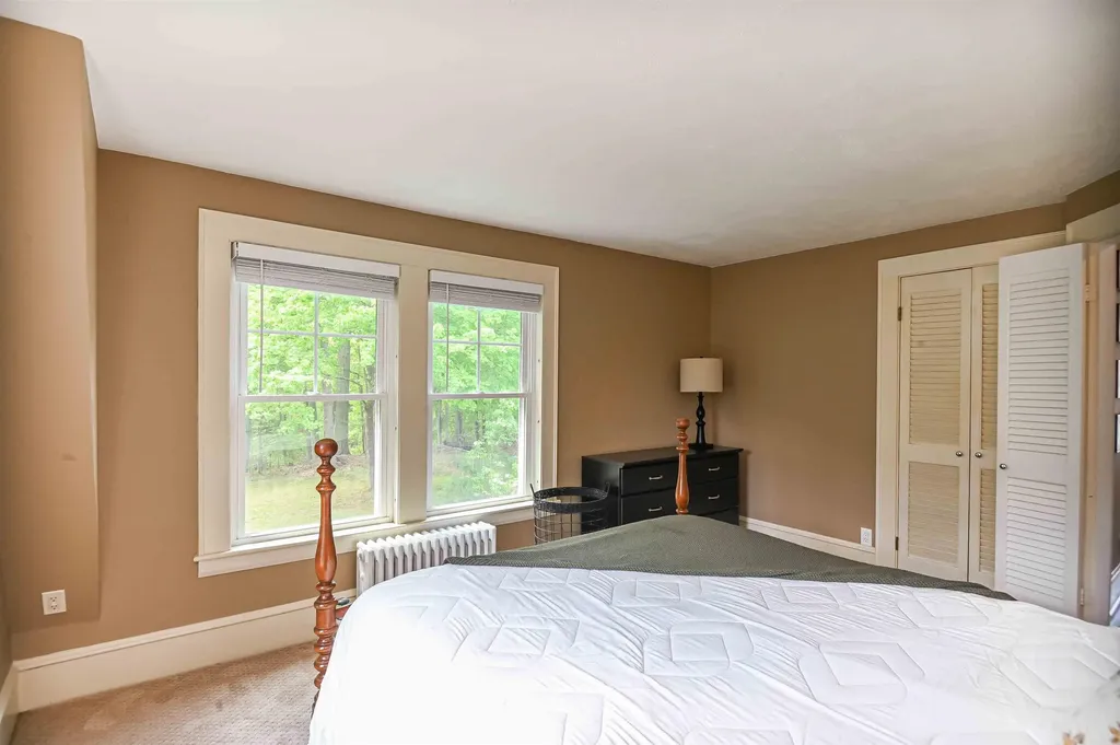 30 Broad Street Rochester NH 03867