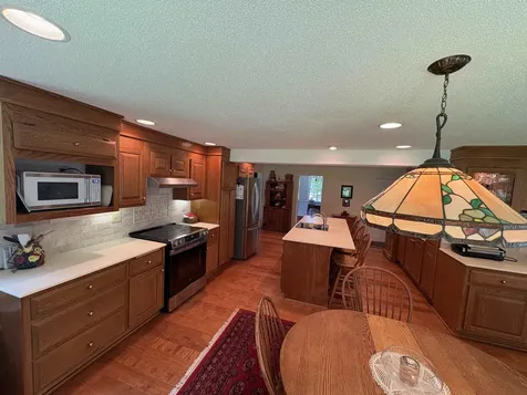 22 Deerwood Drive Amherst NH 03031