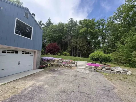 22 Deerwood Drive Amherst NH 03031