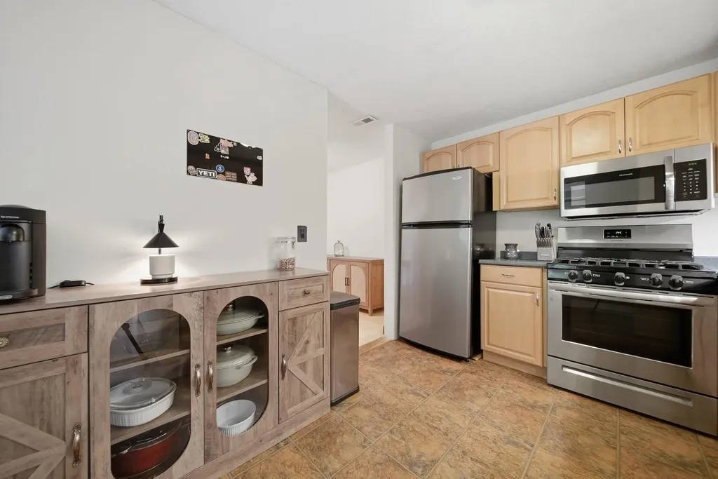 2 Brookside Drive Exeter NH 03833