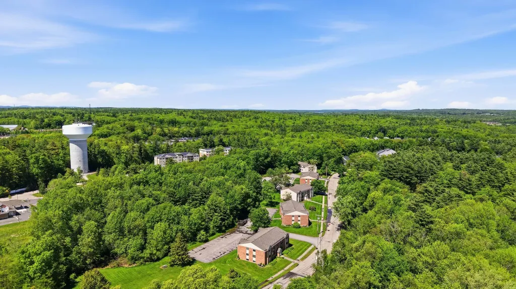 2 Brookside Drive Exeter NH 03833