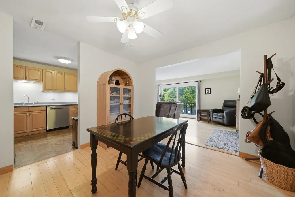 2 Brookside Drive Exeter NH 03833