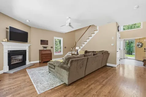 2 Whittier Drive Bow NH 03304