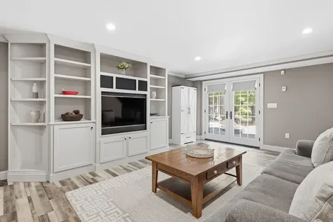 2 Whittier Drive Bow NH 03304