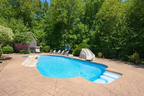 2 Whittier Drive Bow NH 03304