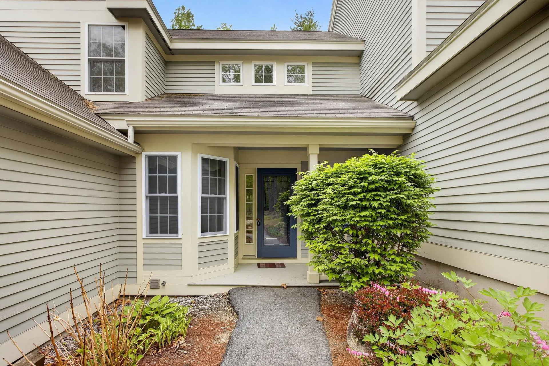 1465 Hooksett Road Hooksett NH 03106