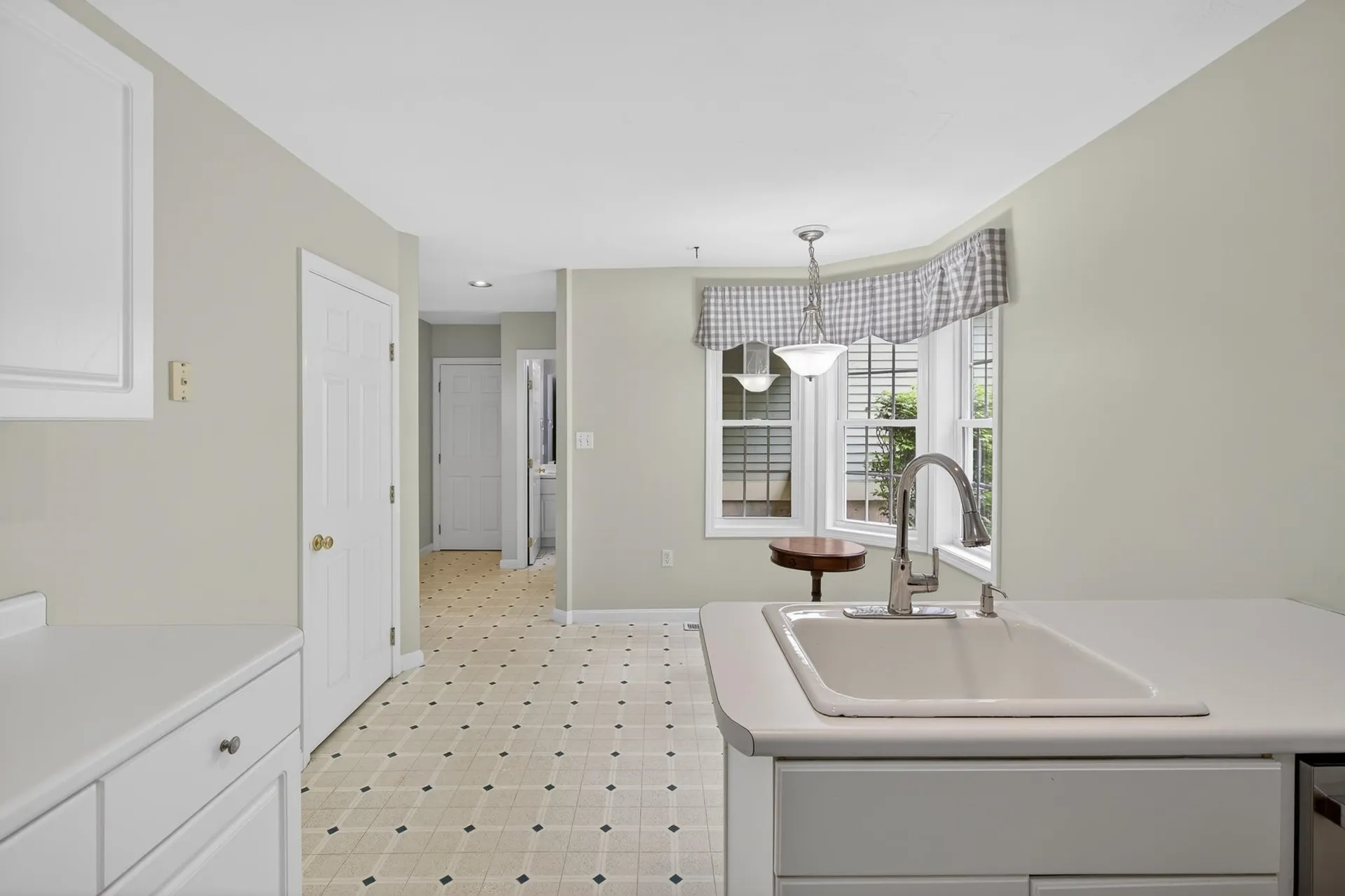 1465 Hooksett Road Hooksett NH 03106
