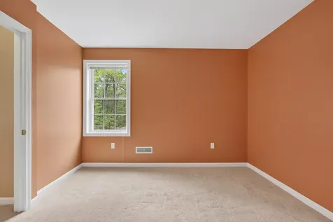 1465 Hooksett Road Hooksett NH 03106