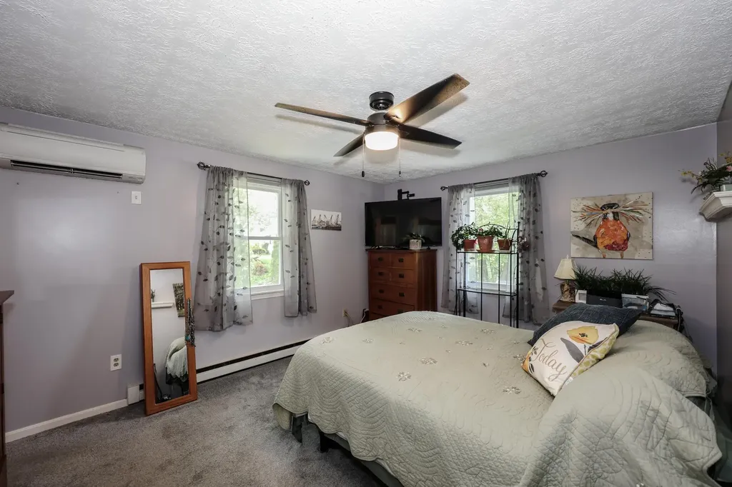 401 N Gate Road Manchester NH 03104
