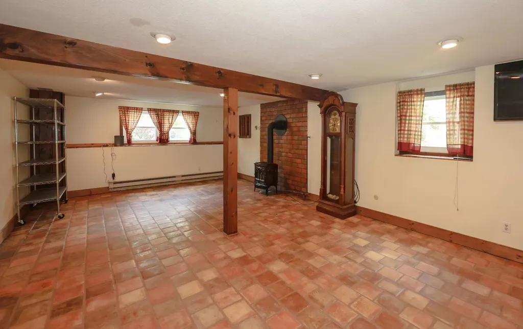 401 N Gate Road Manchester NH 03104