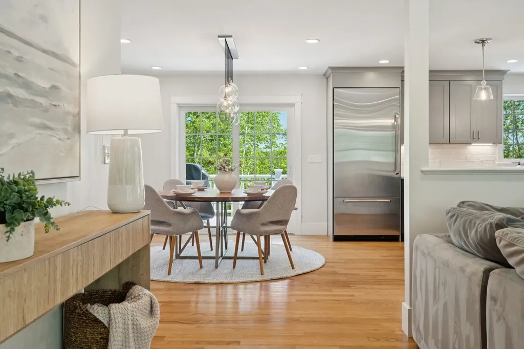 12 Long Hill Road Stratham NH 03885