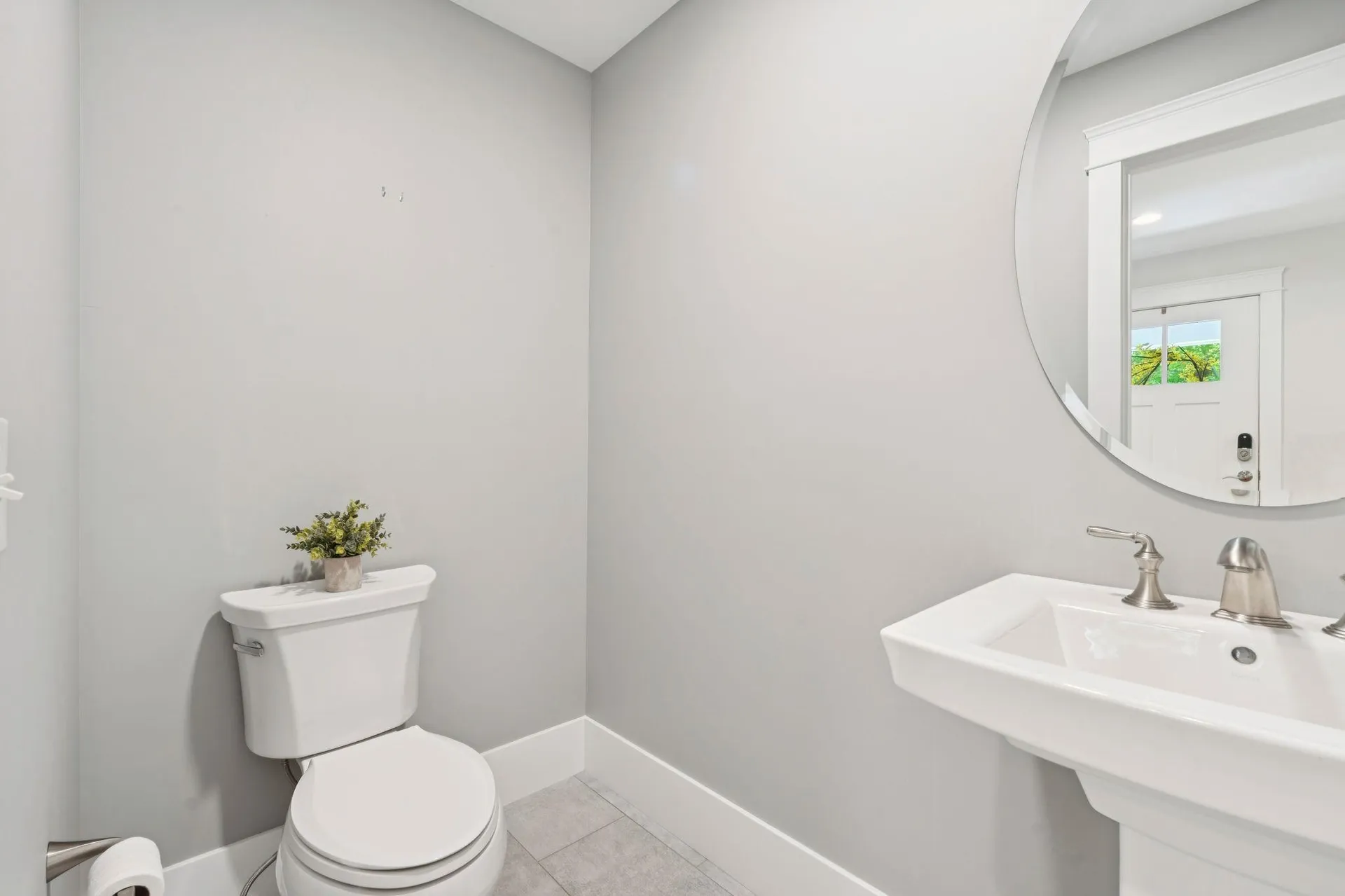 12 Long Hill Road Stratham NH 03885