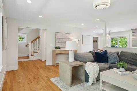 12 Long Hill Road Stratham NH 03885