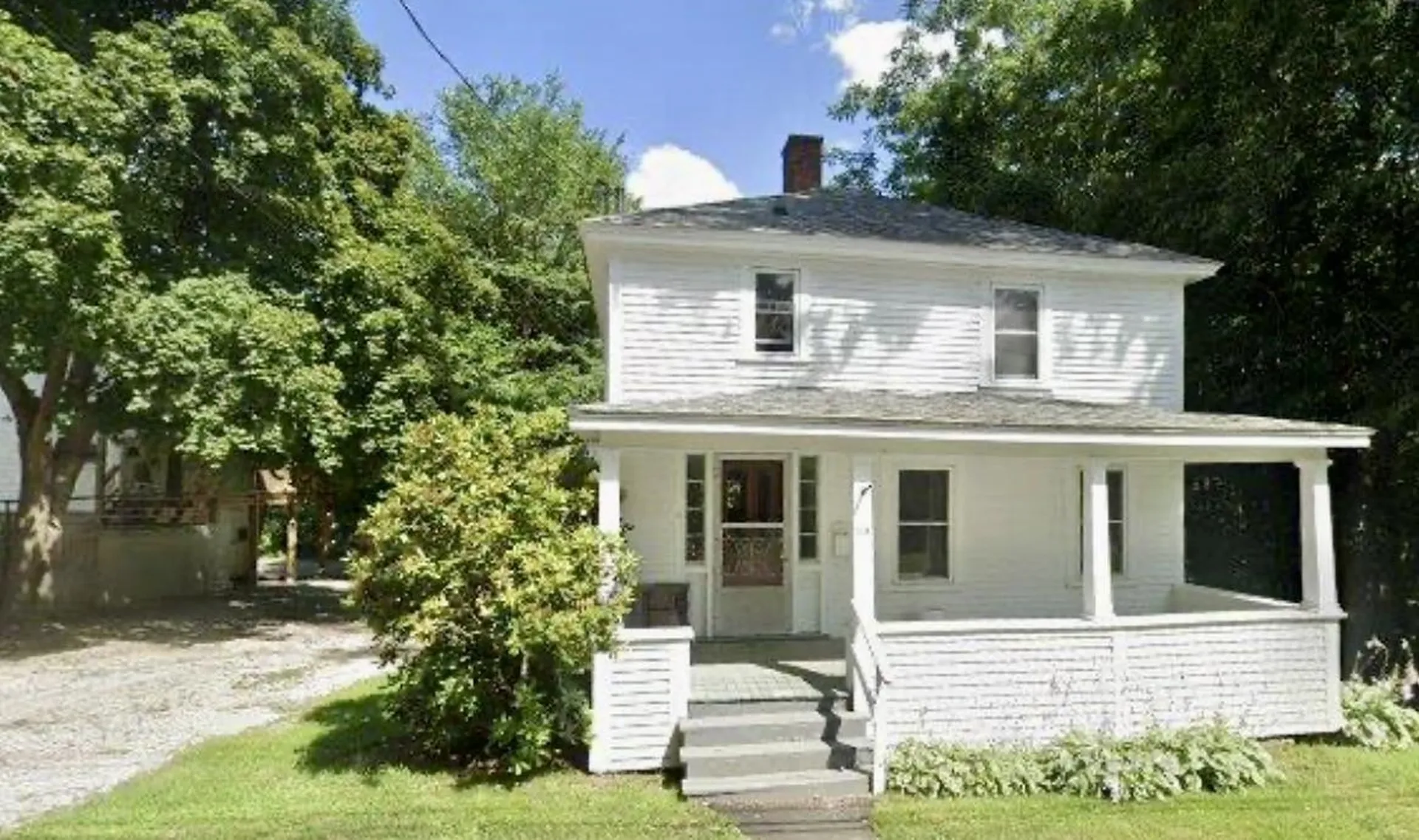 33 Russell Street Plymouth NH 03264