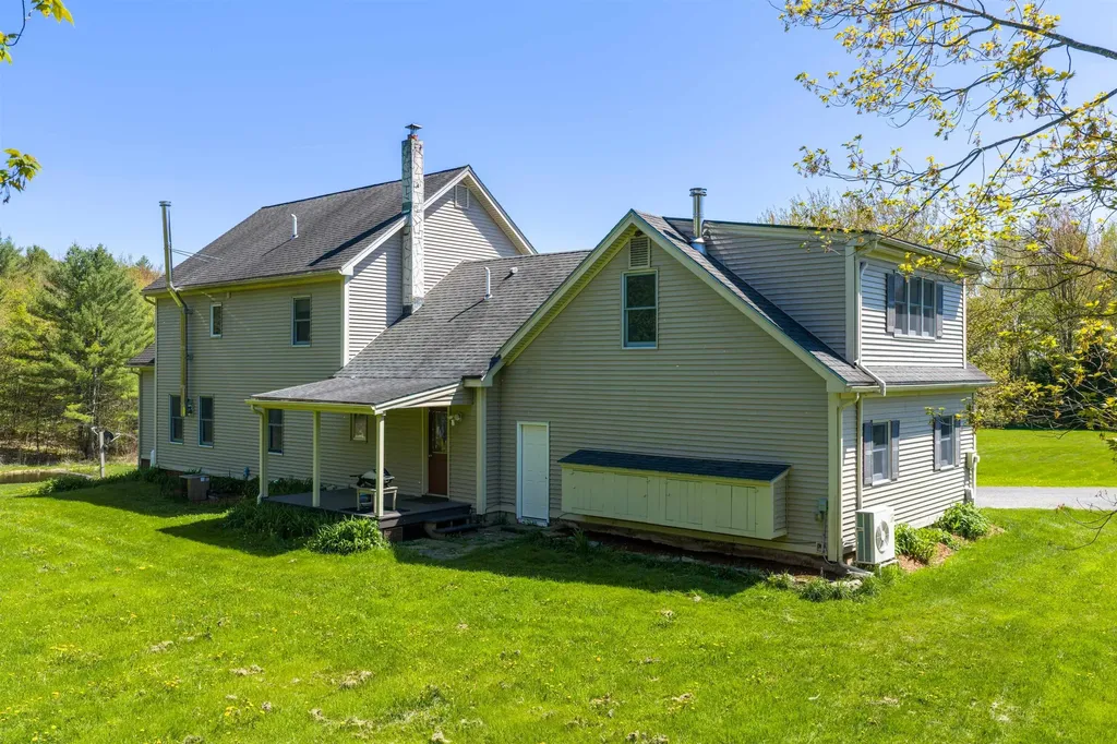 355 Huntley Road Westford VT 05494