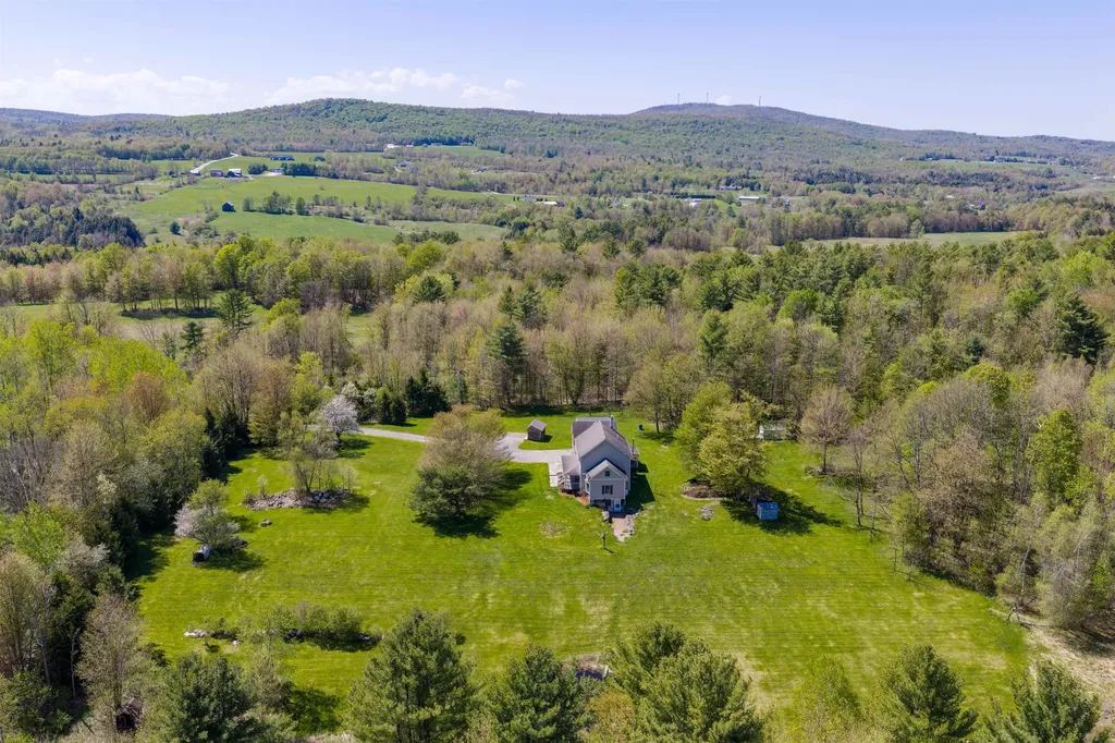 355 Huntley Road Westford VT 05494