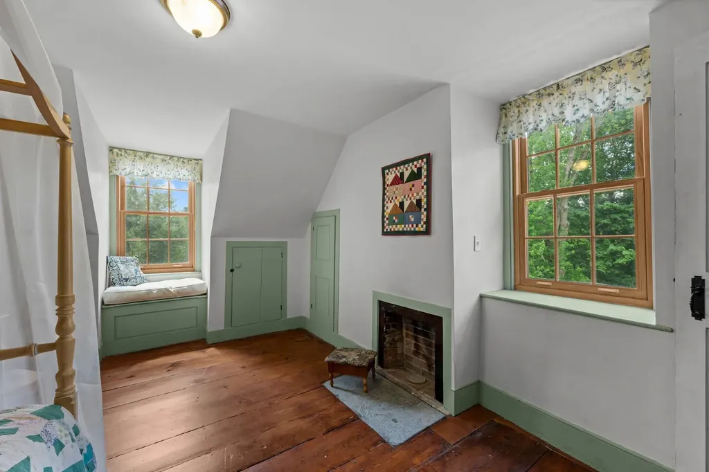 258 Main Street Charlestown NH 03603