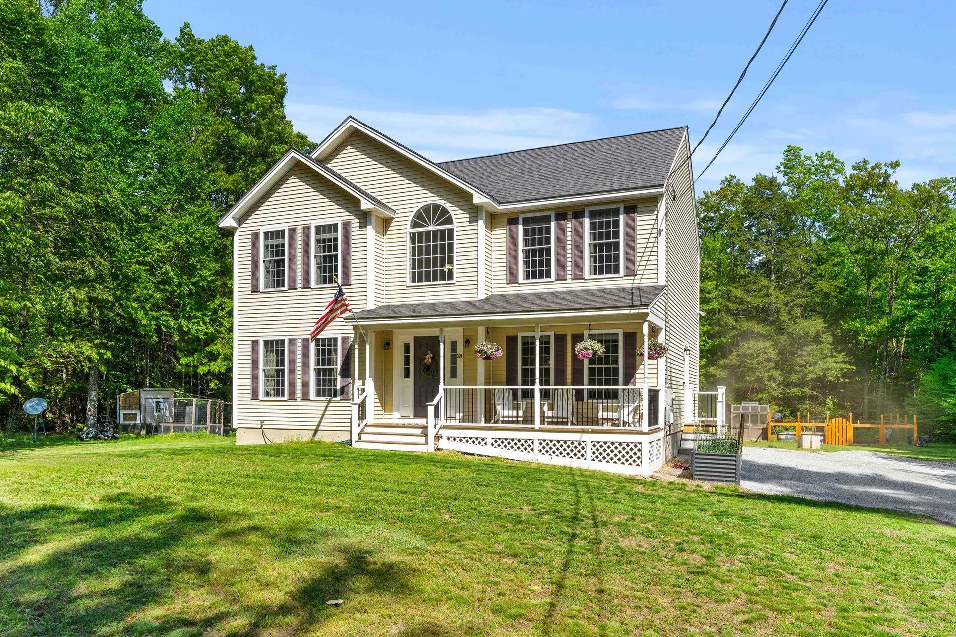28 Rossdale Lane Weare NH 03281