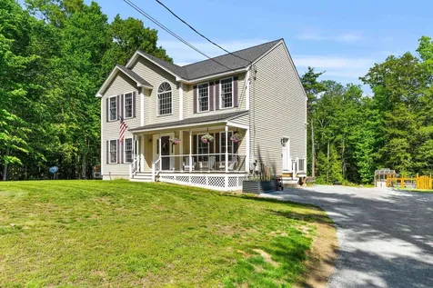 28 Rossdale Lane Weare NH 03281