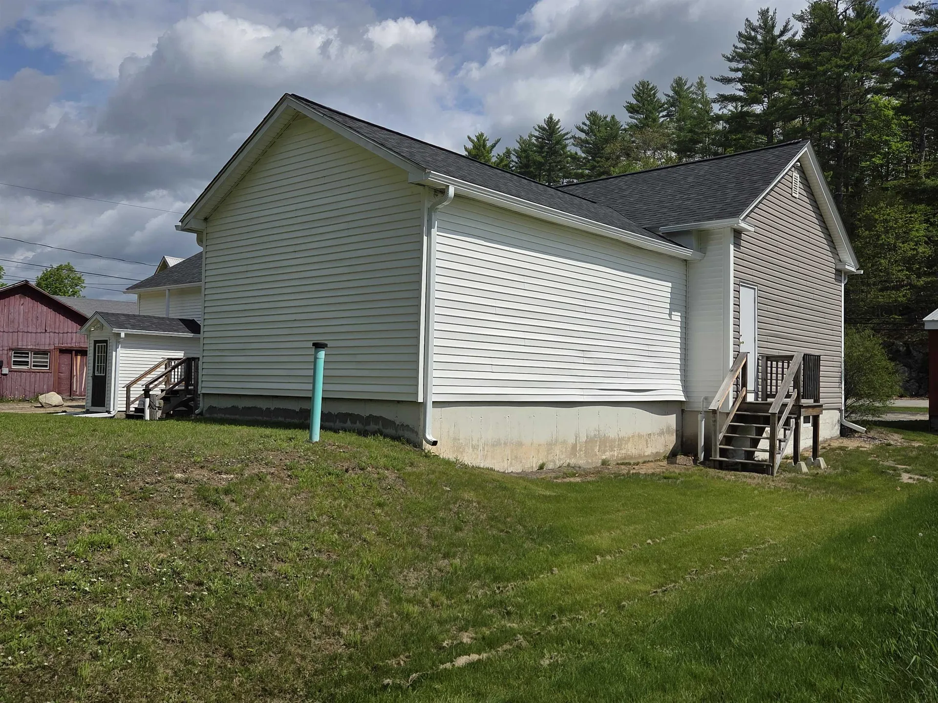 1307 Nh Route 175 Campton NH 03223