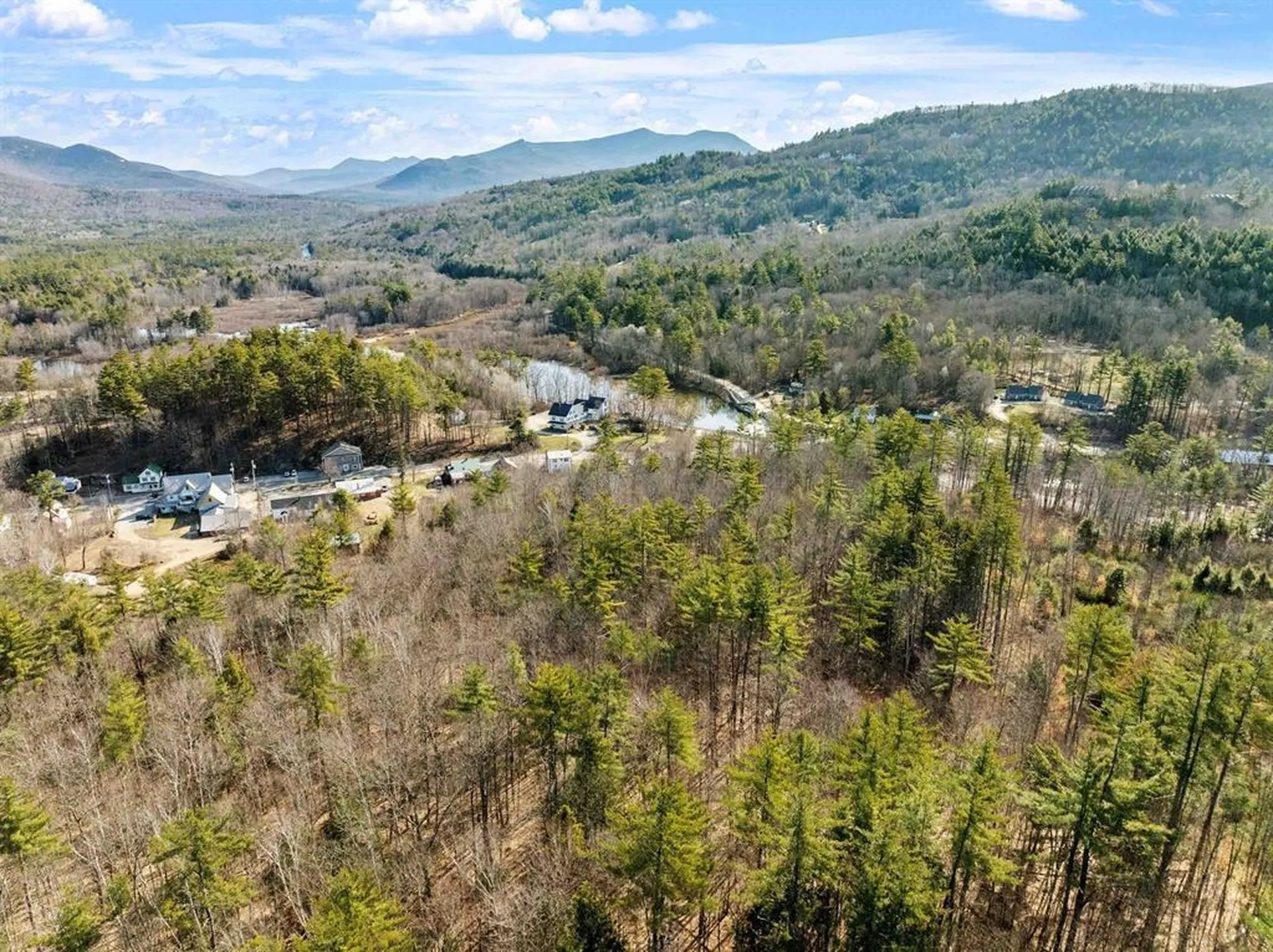 1307 Nh Route 175 Campton NH 03223