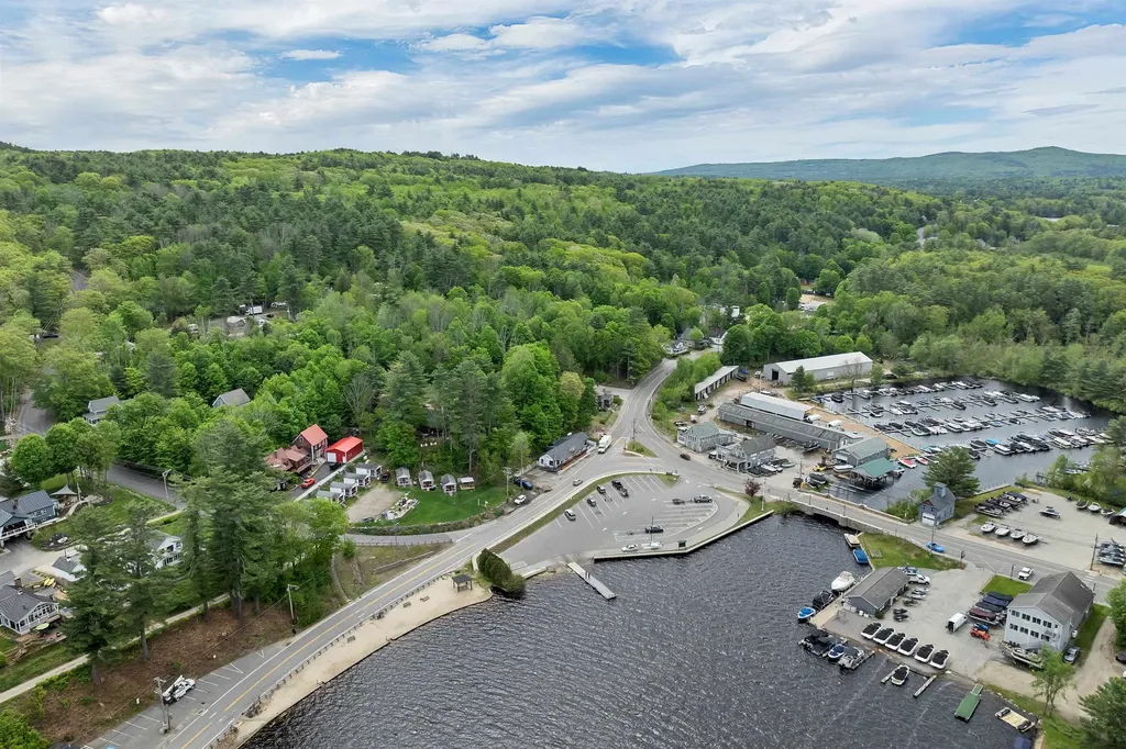 6 East Side Drive Alton NH 03810