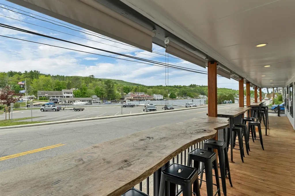 6 East Side Drive Alton NH 03810