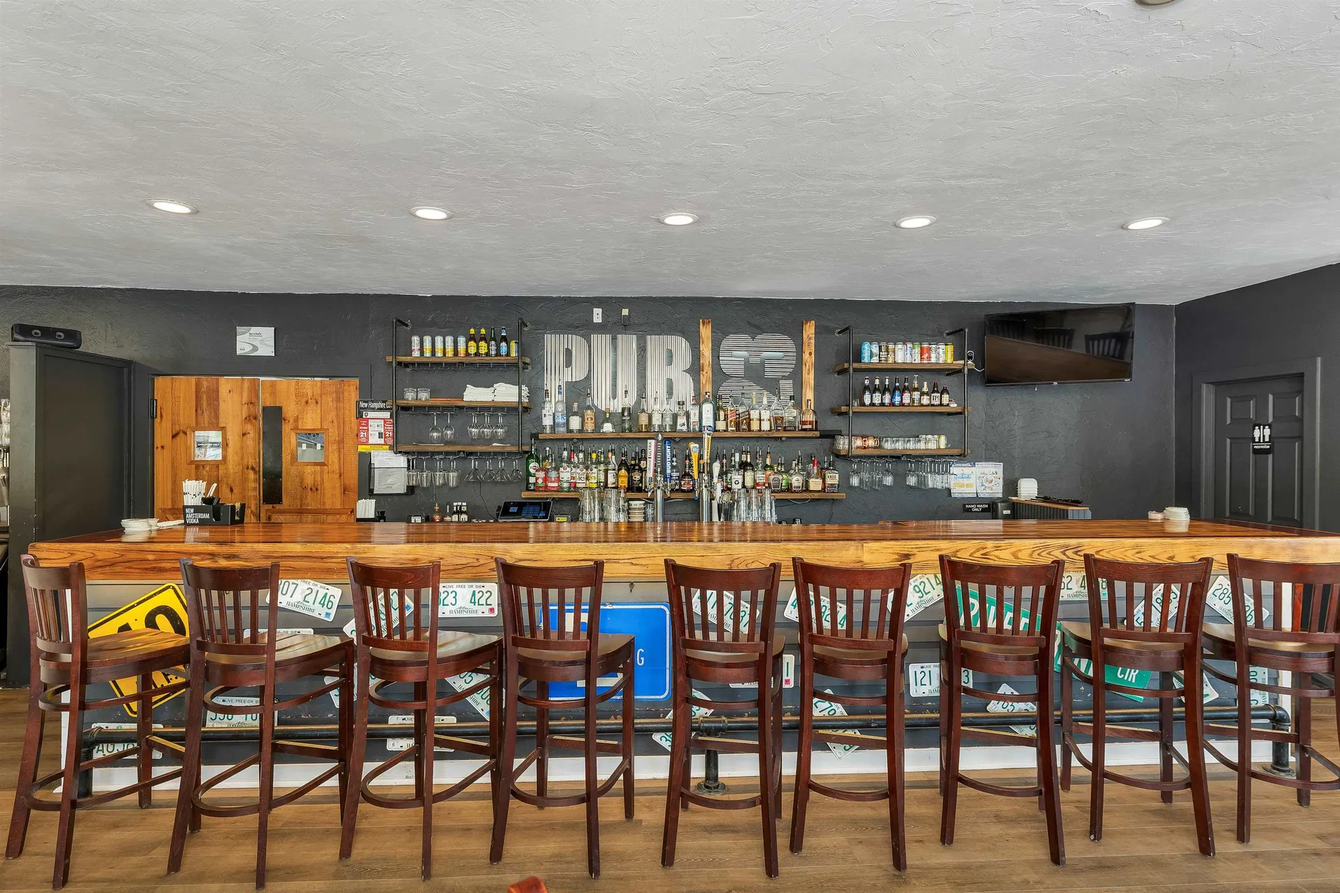 6 East Side Drive Alton NH 03810