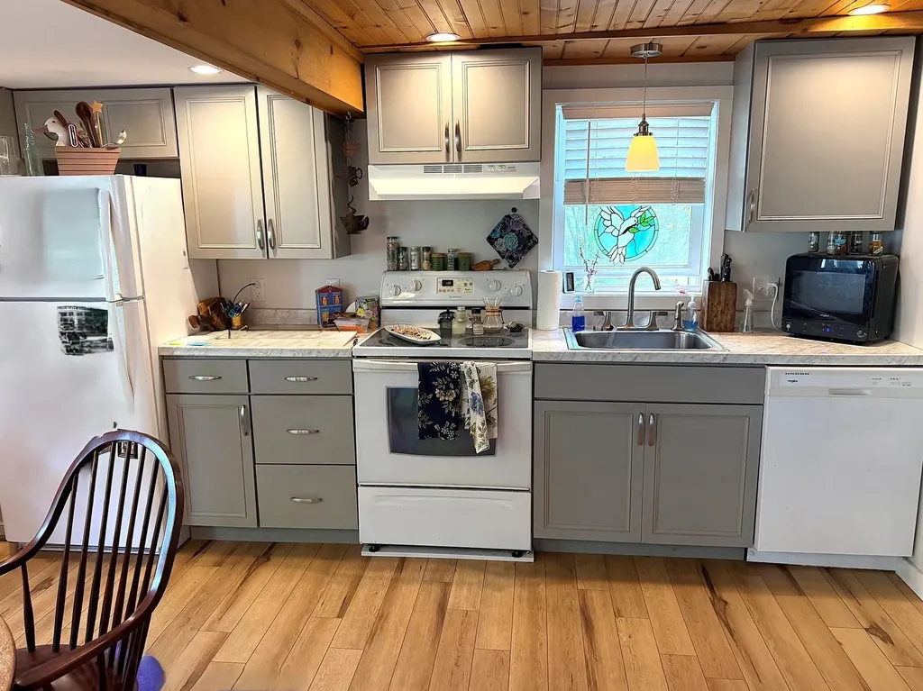 564 Mills Point Road Colchester VT 05446