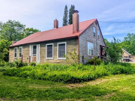 40 Old Deerfield Road Candia NH 03034