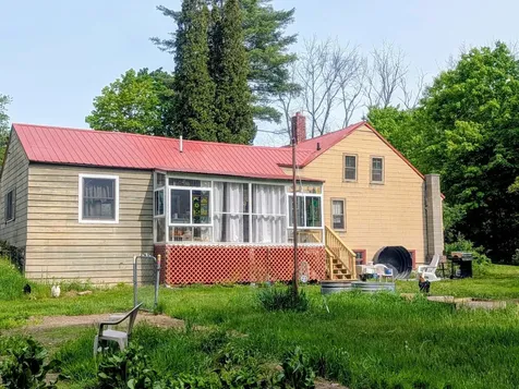 40 Old Deerfield Road Candia NH 03034