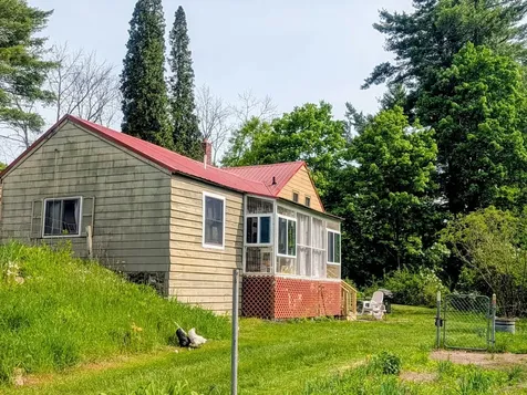 40 Old Deerfield Road Candia NH 03034