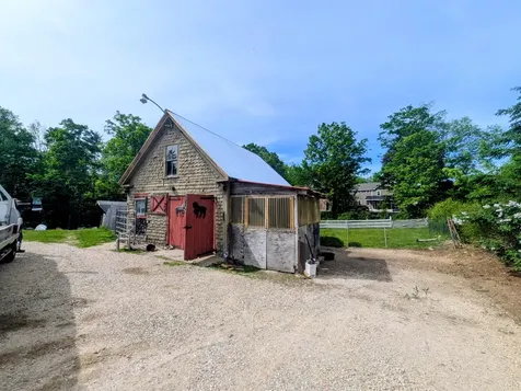 40 Old Deerfield Road Candia NH 03034