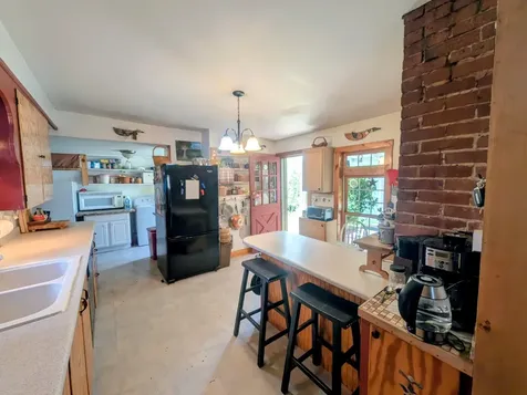 40 Old Deerfield Road Candia NH 03034