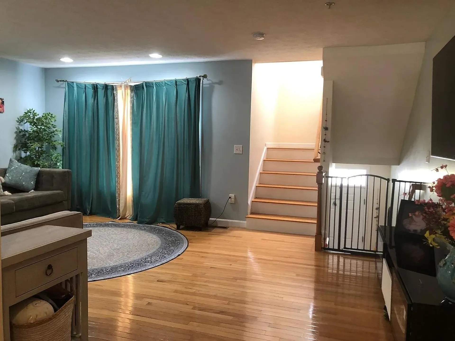 66 Georgetown Drive Nashua NH 03062