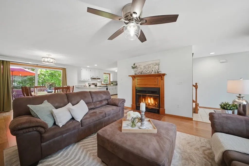 39 Norma Drive Nashua NH 03062