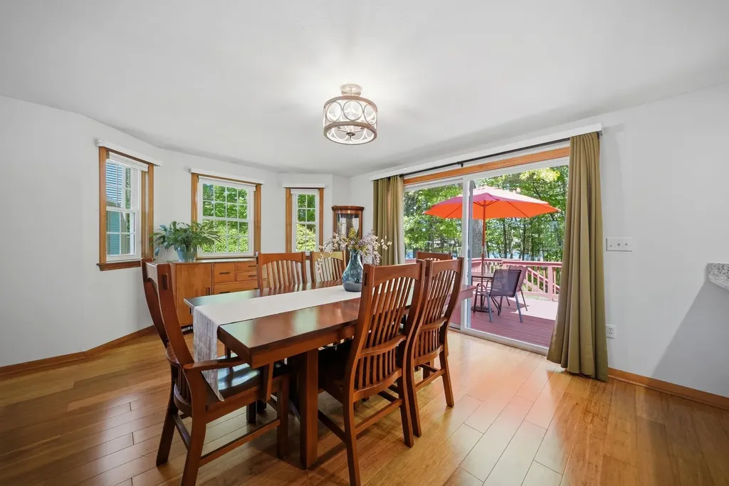 39 Norma Drive Nashua NH 03062