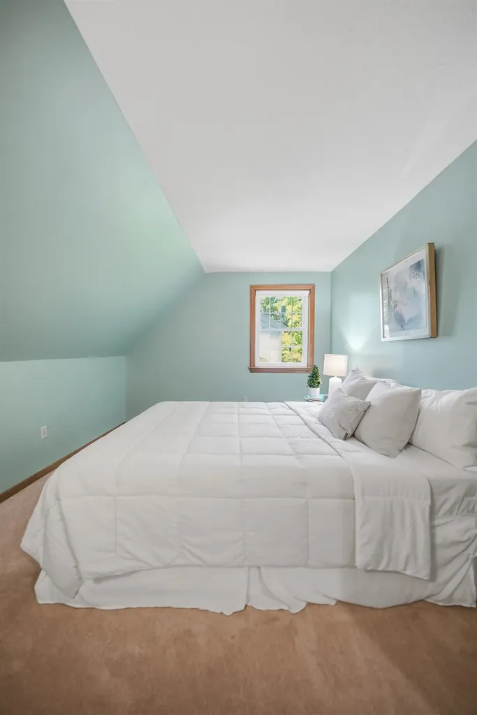 39 Norma Drive Nashua NH 03062