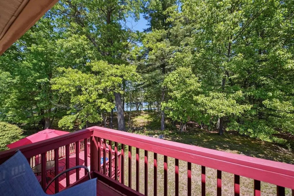 39 Norma Drive Nashua NH 03062